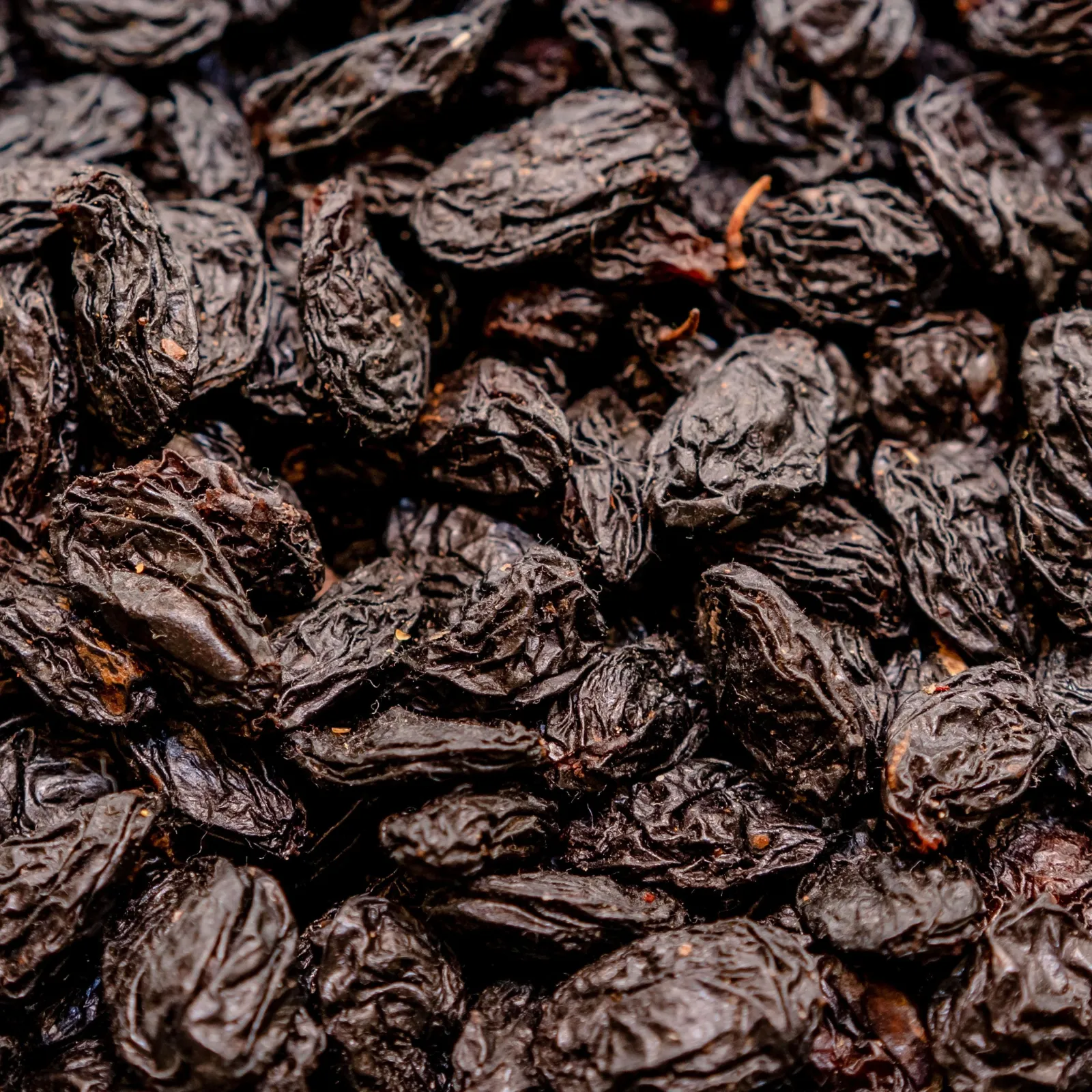 Premium Black Raisins
